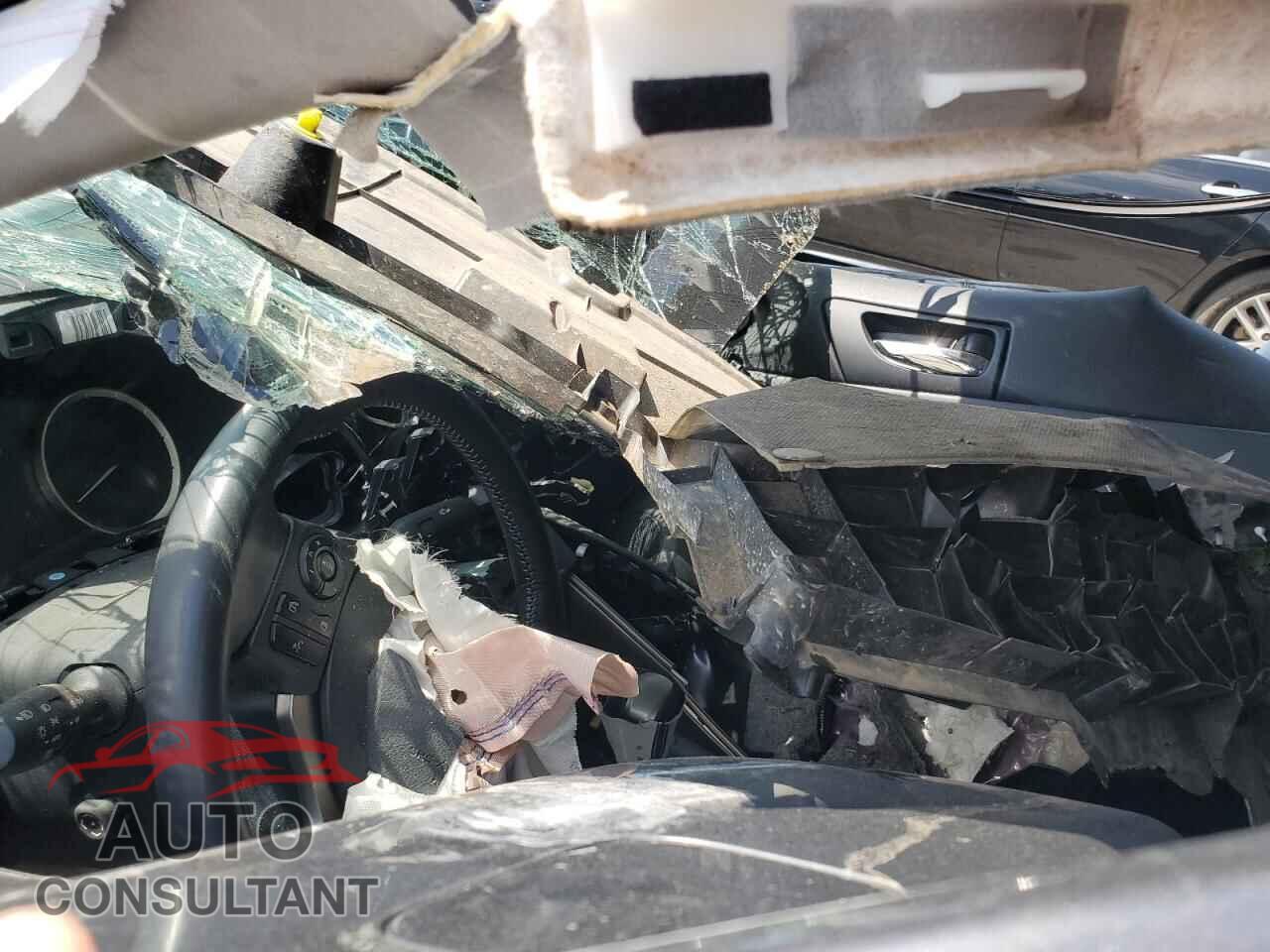 LEXUS IS 2015 - JTHCF1D24F5019688