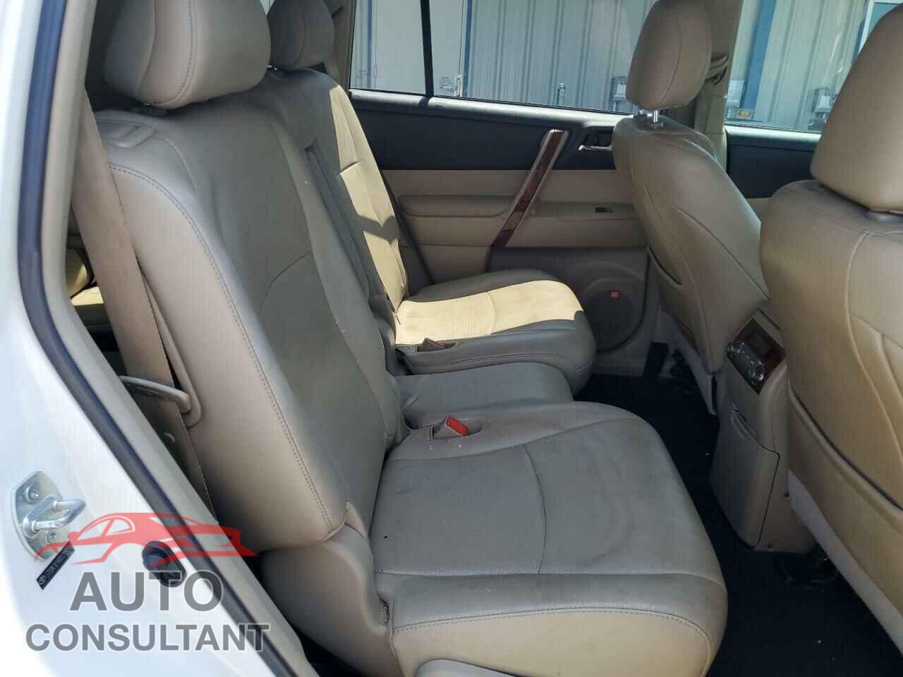 TOYOTA HIGHLANDER 2013 - 5TDDK3EH8DS235518