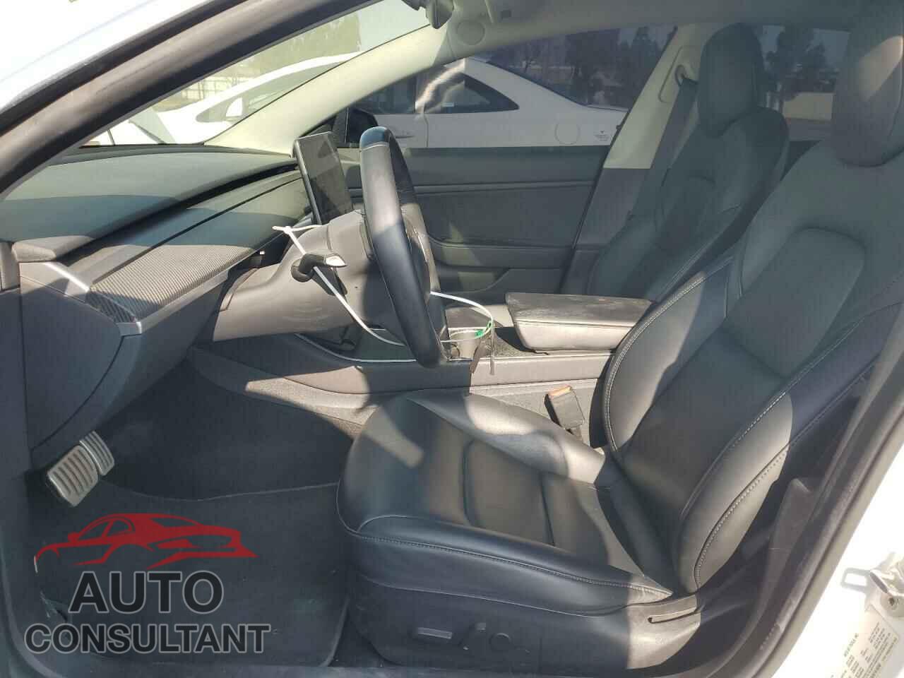 TESLA MODEL 3 2019 - 5YJ3E1EB0KF419890
