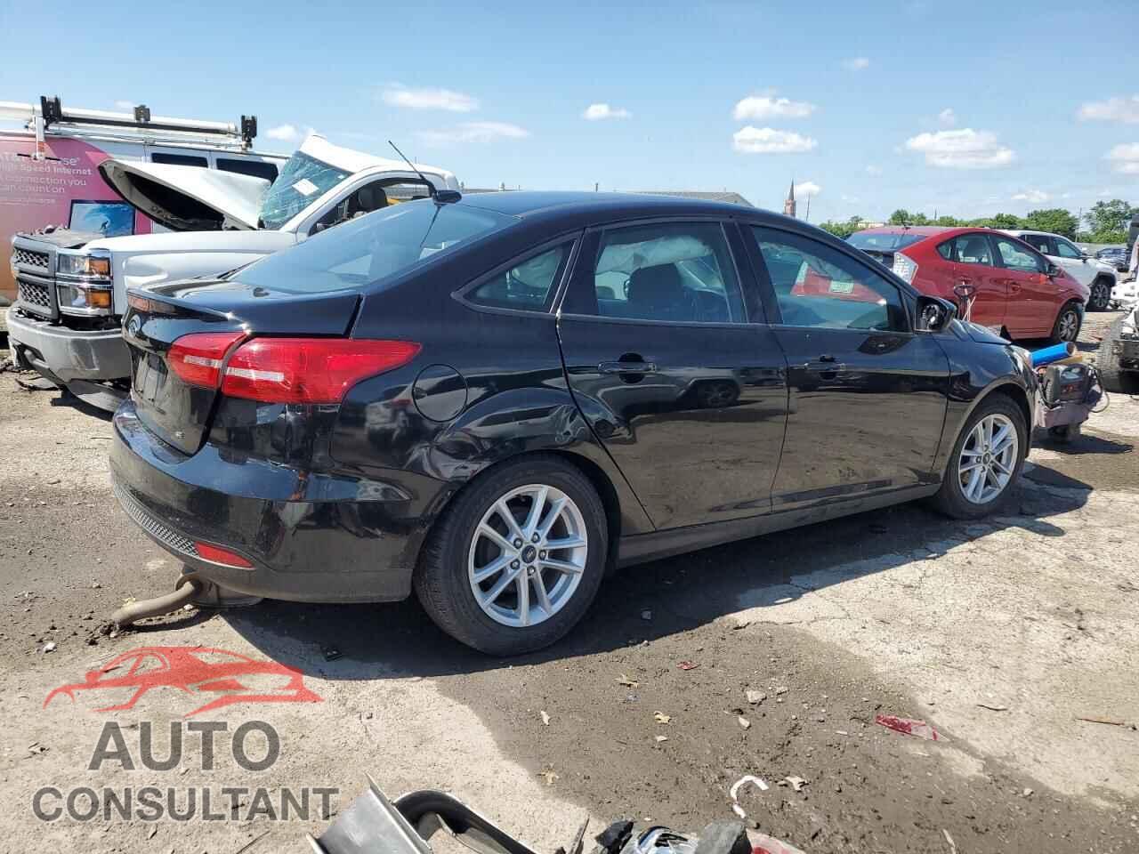 FORD FOCUS 2018 - 1FADP3F25JL320928