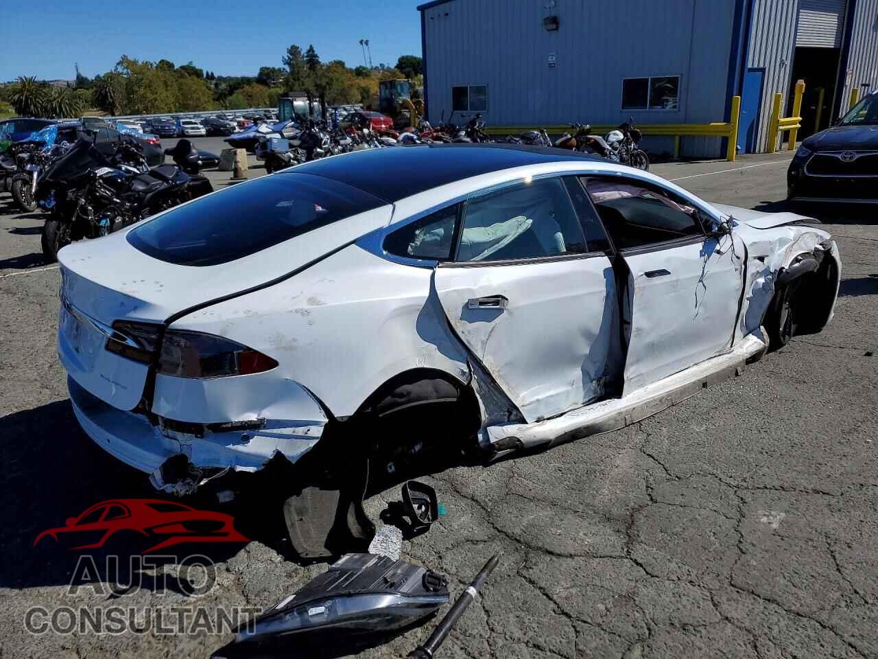 TESLA MODEL S 2020 - 5YJSA1E27LF415814