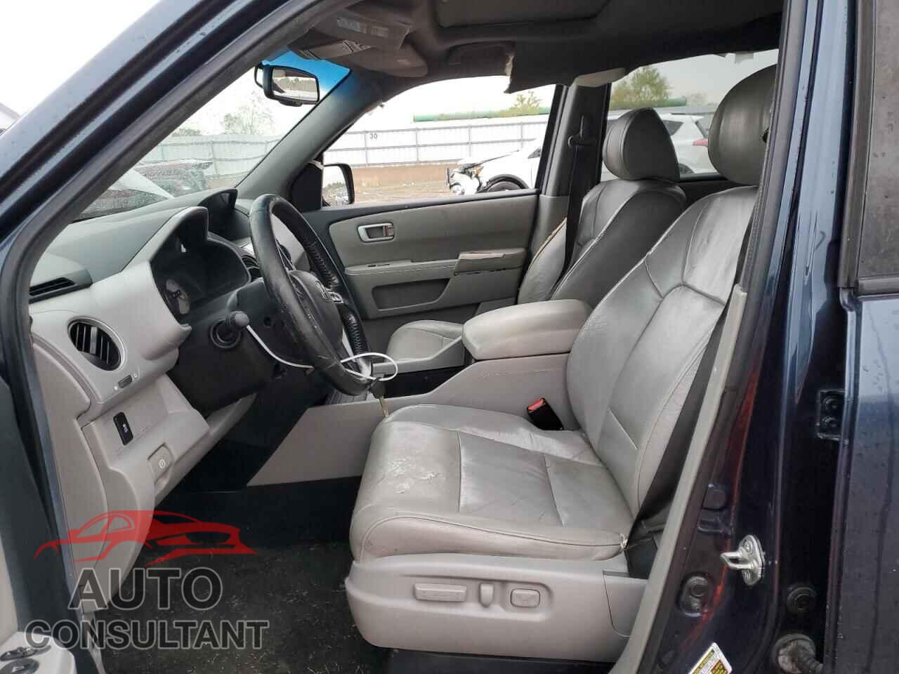 HONDA PILOT 2012 - 5FNYF3H58CB005651