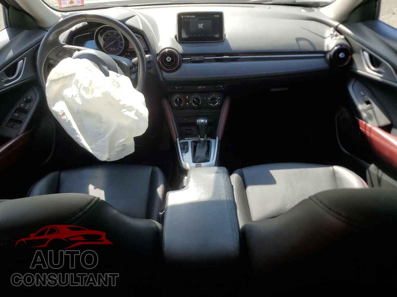 MAZDA CX-3 2017 - JM1DKFC78H0141403