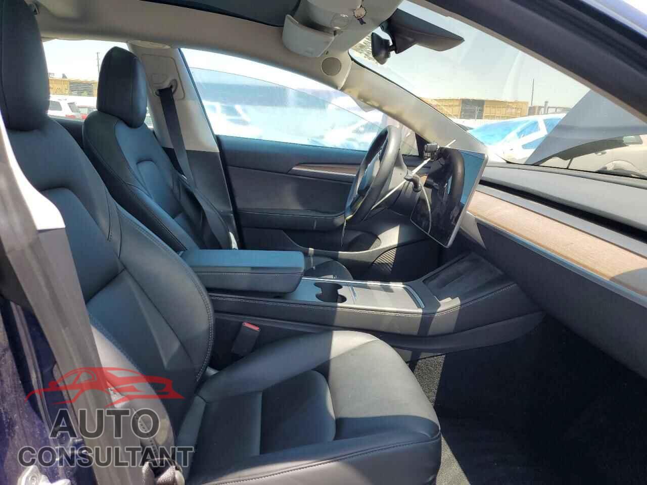 TESLA MODEL 3 2022 - 5YJ3E1EC0NF337669