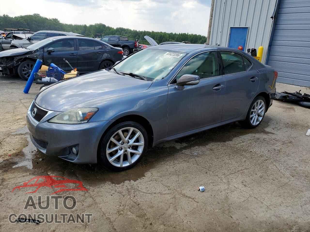 LEXUS IS 2012 - JTHCF5C20C5060551