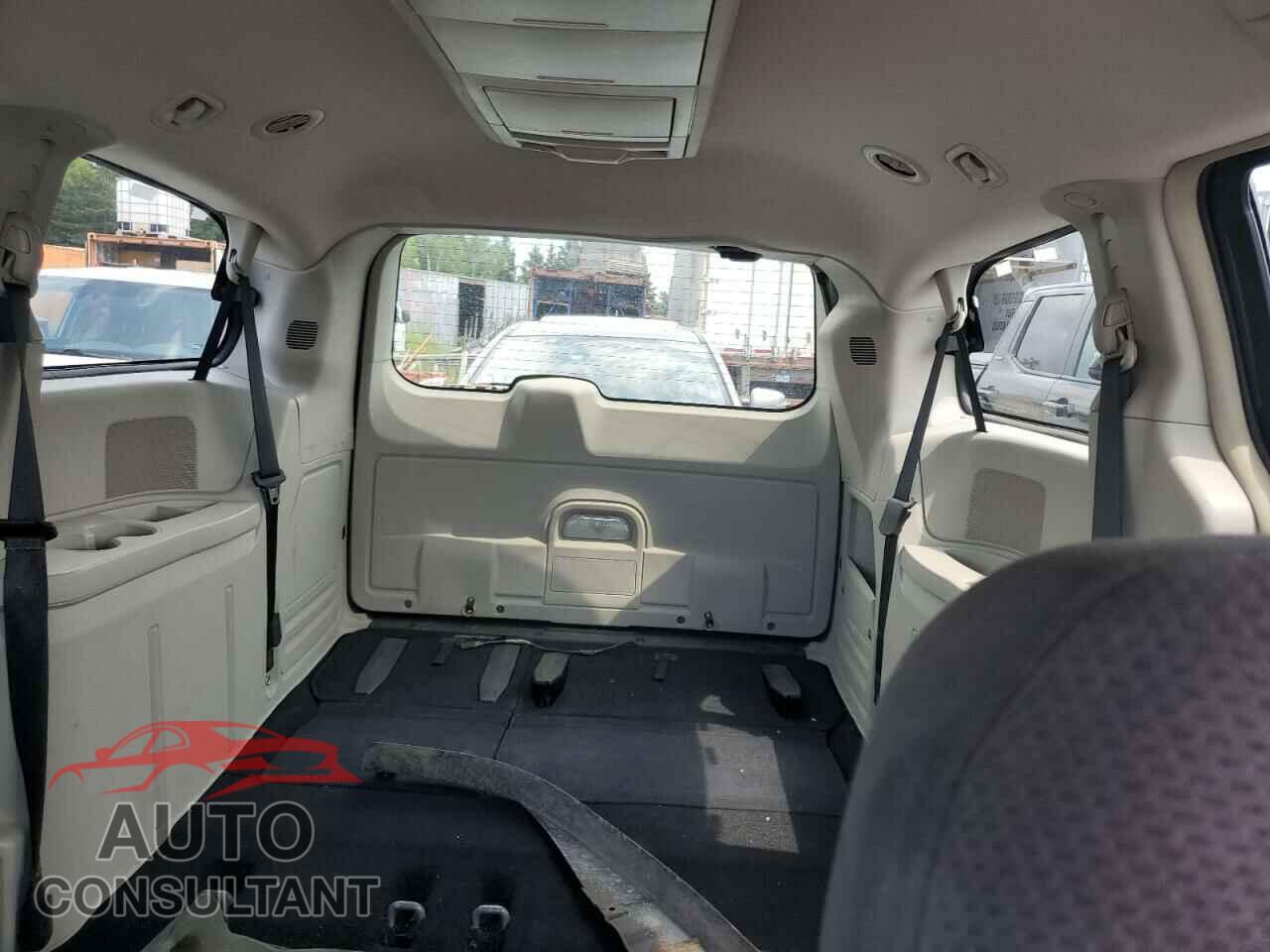 DODGE CARAVAN 2011 - 2D4RN5DG3BR680971