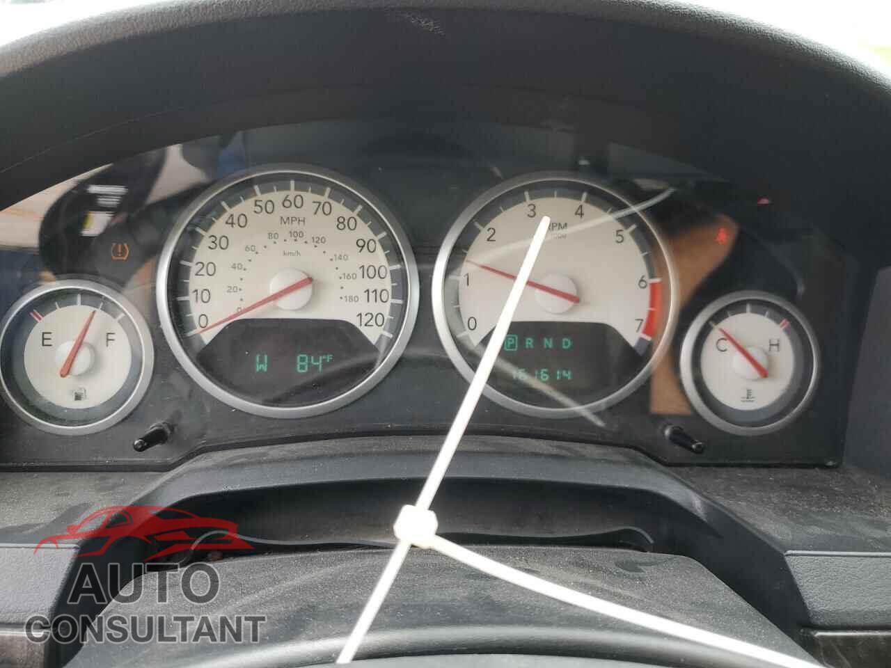 DODGE CARAVAN 2010 - 2D4RN5D14AR211169