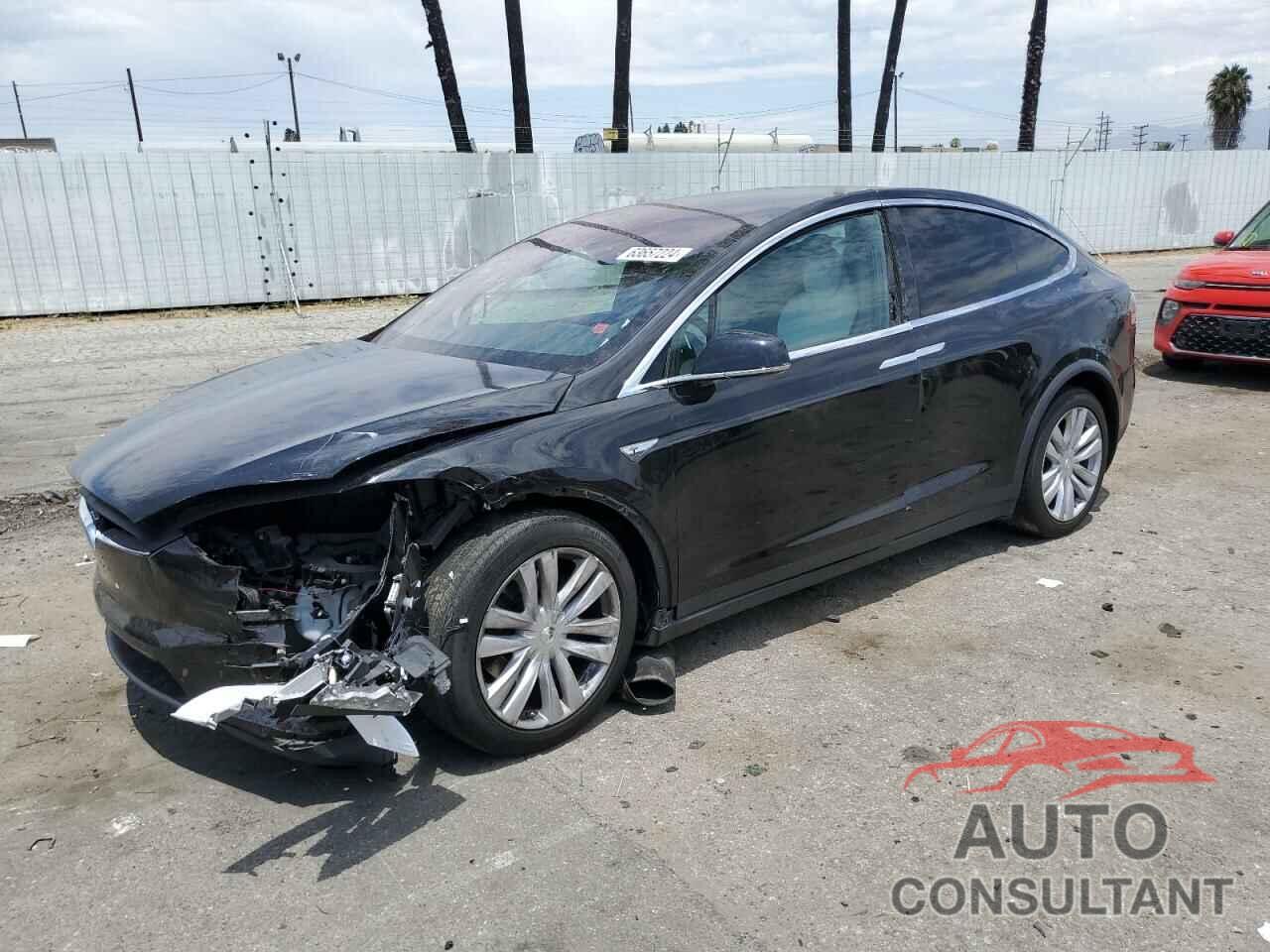 TESLA MODEL X 2016 - 5YJXCBE26GF010765