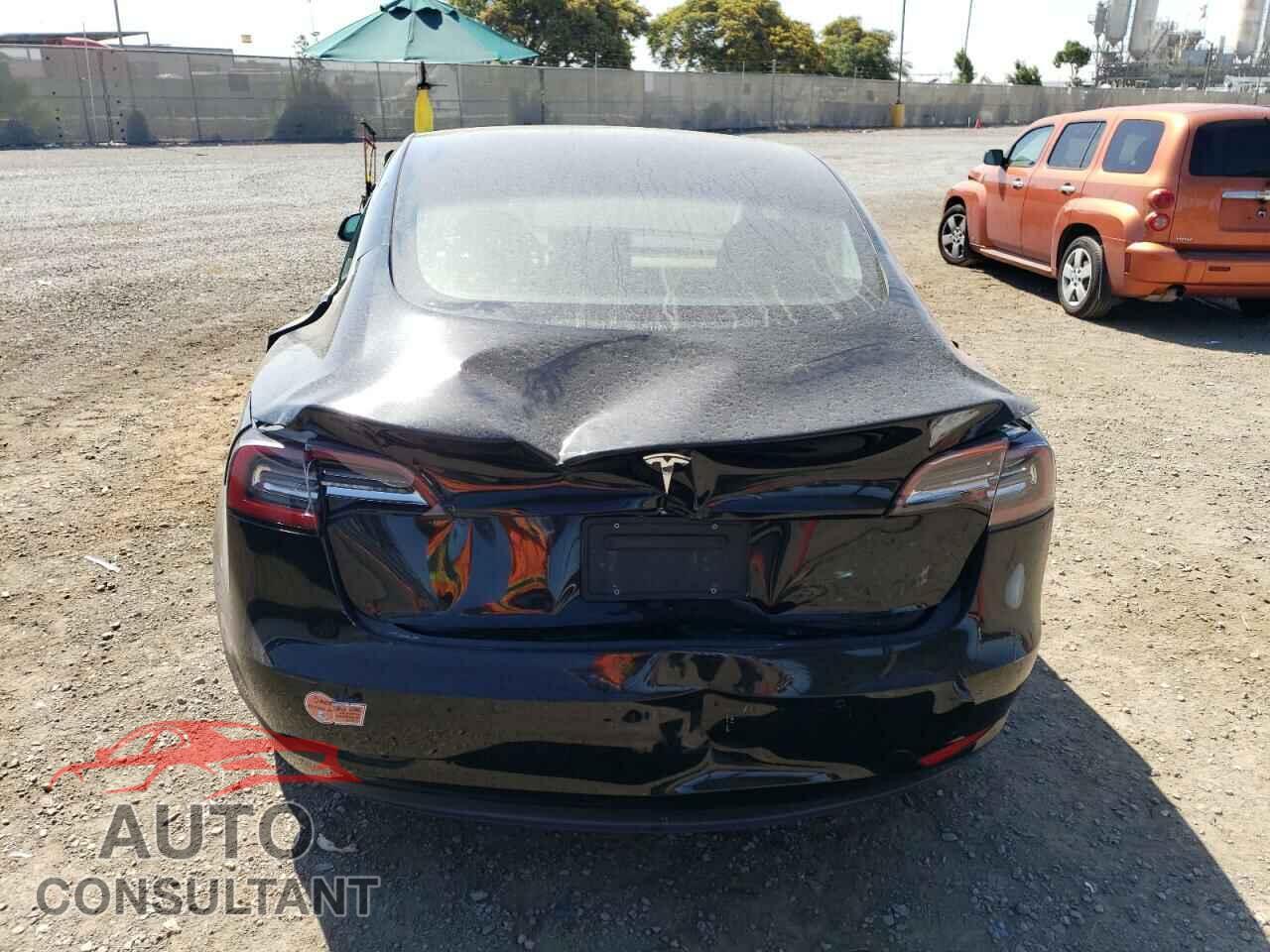 TESLA MODEL 3 2020 - 5YJ3E1EAXLF803376