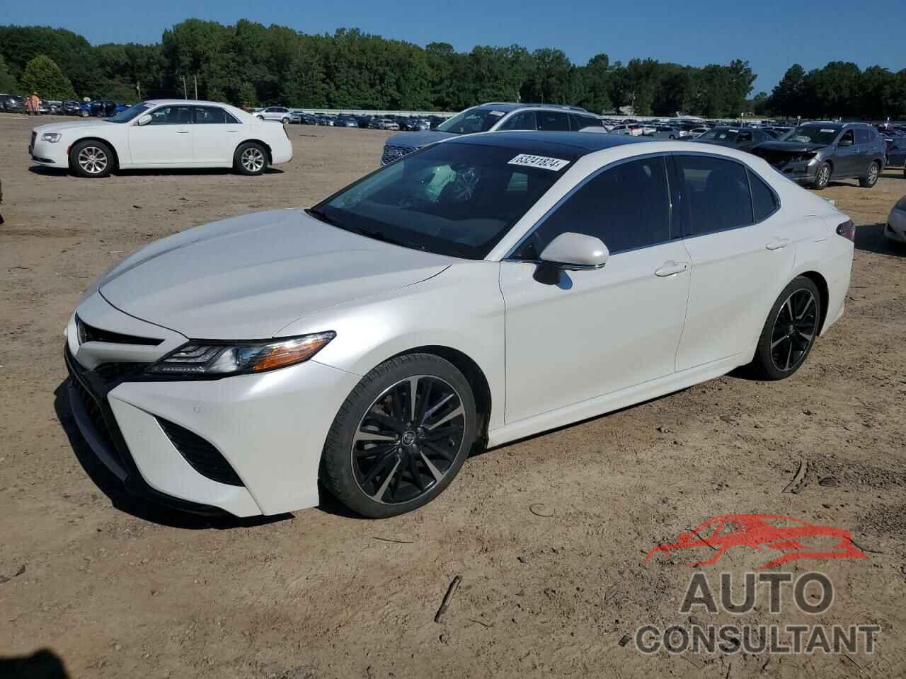 TOYOTA CAMRY 2018 - 4T1BZ1HK1JU019334
