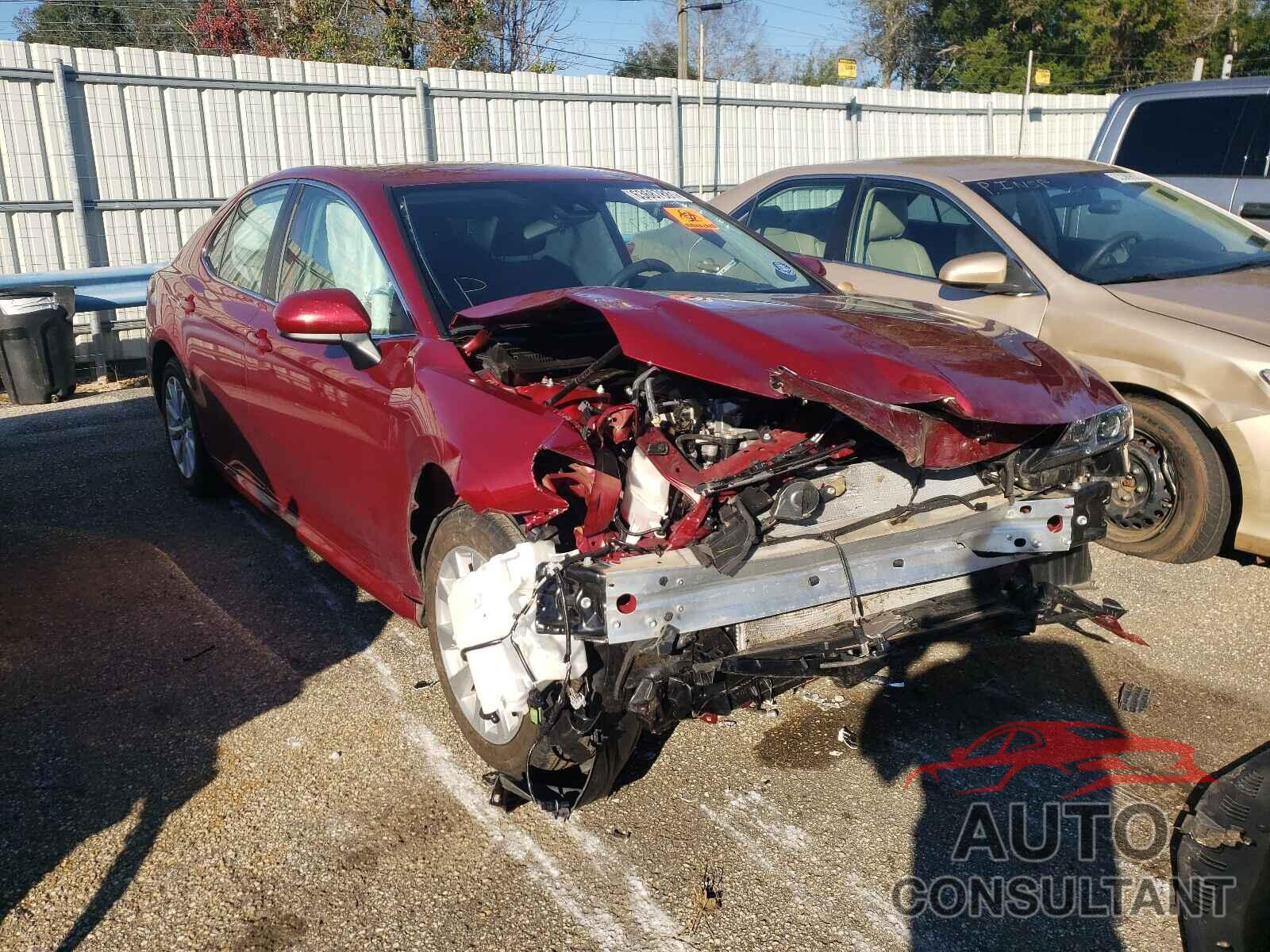 TOYOTA CAMRY 2019 - 4T1B11HK2KU823117