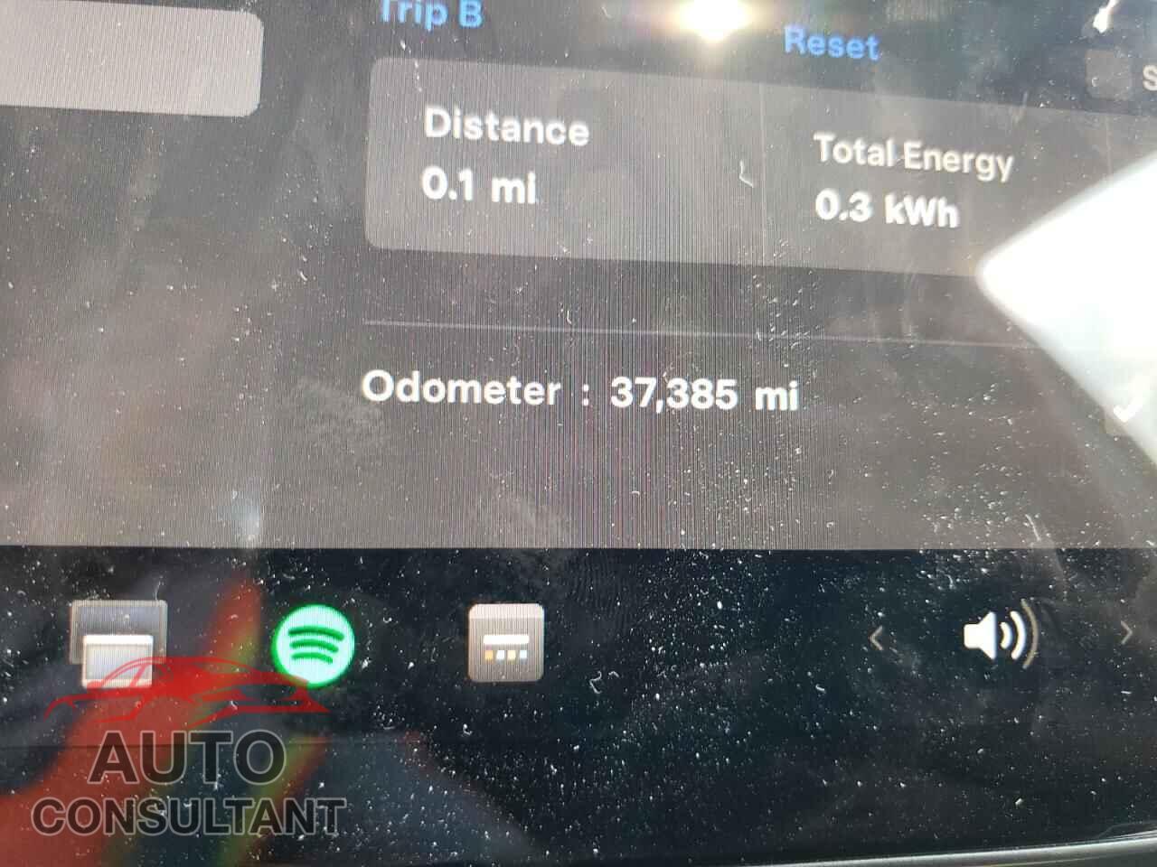 TESLA MODEL 3 2024 - 5YJ3E1EA3RF732076
