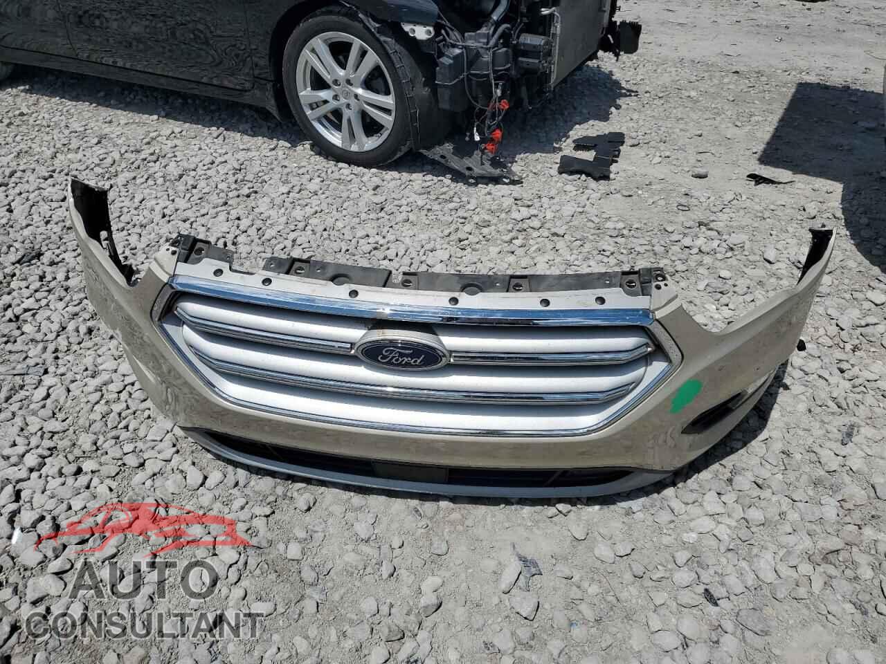 FORD ESCAPE 2018 - 1FMCU9J98JUB55730