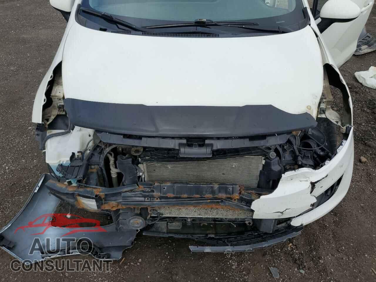 KIA RIO 2017 - KNADN4A33H6028335