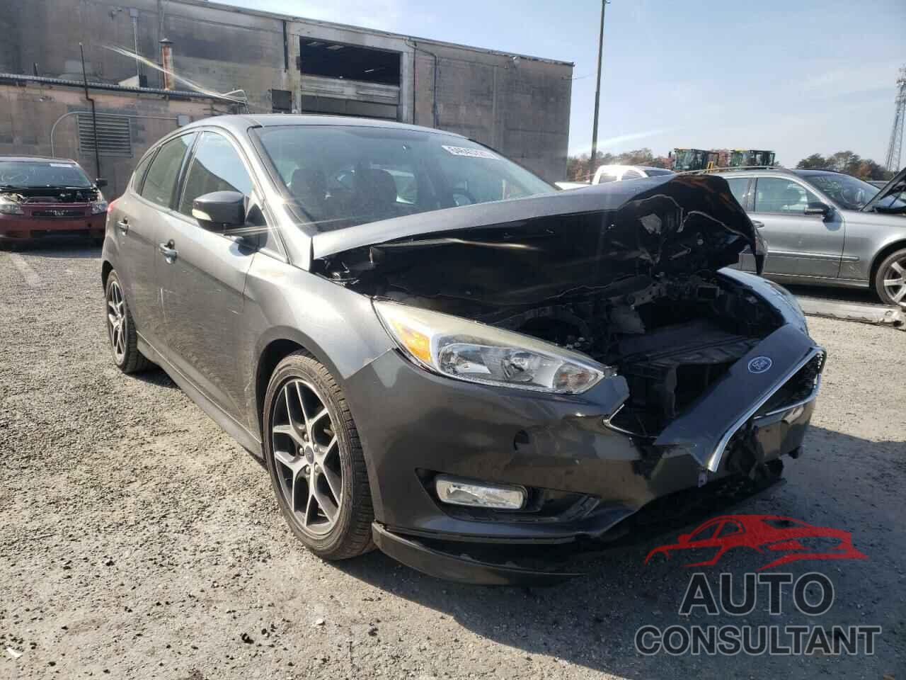 FORD FOCUS 2016 - 1FADP3K28GL397095