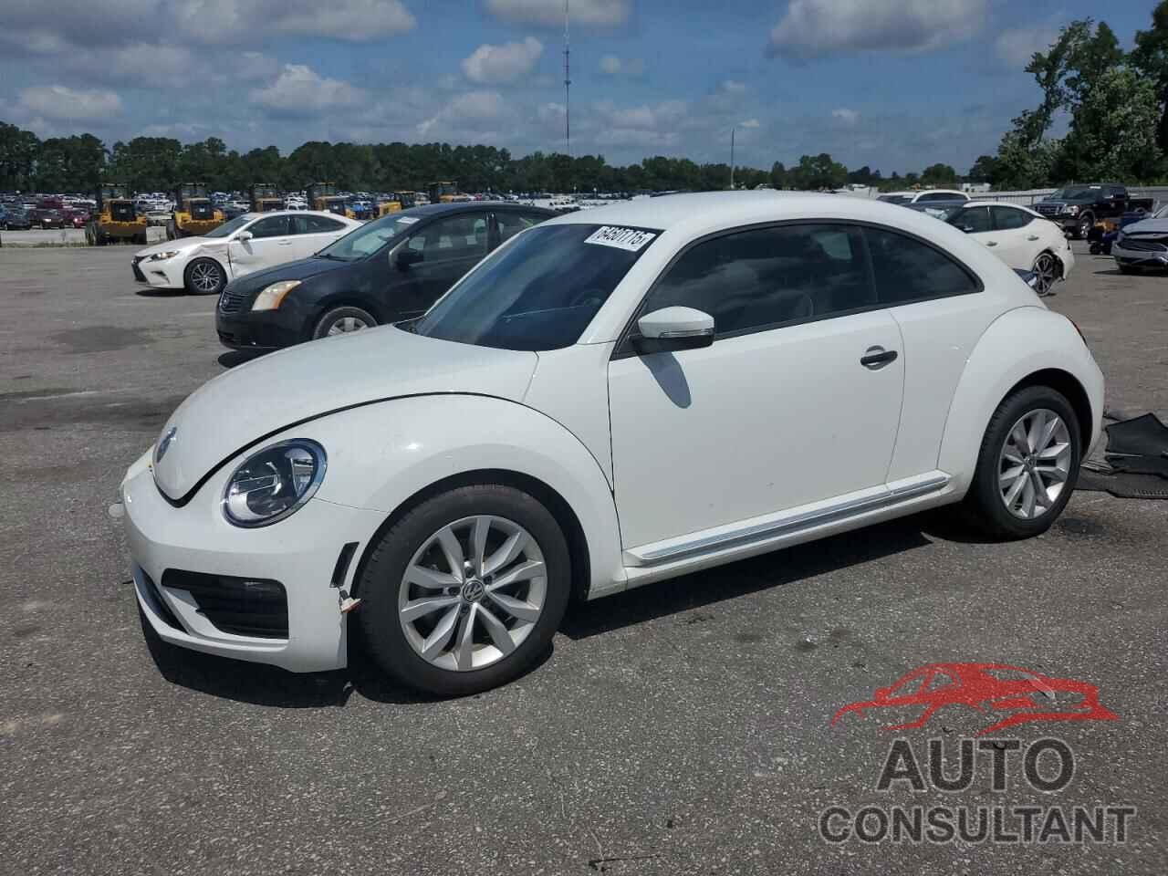 VOLKSWAGEN BEETLE 2017 - 3VWF17AT5HM620437