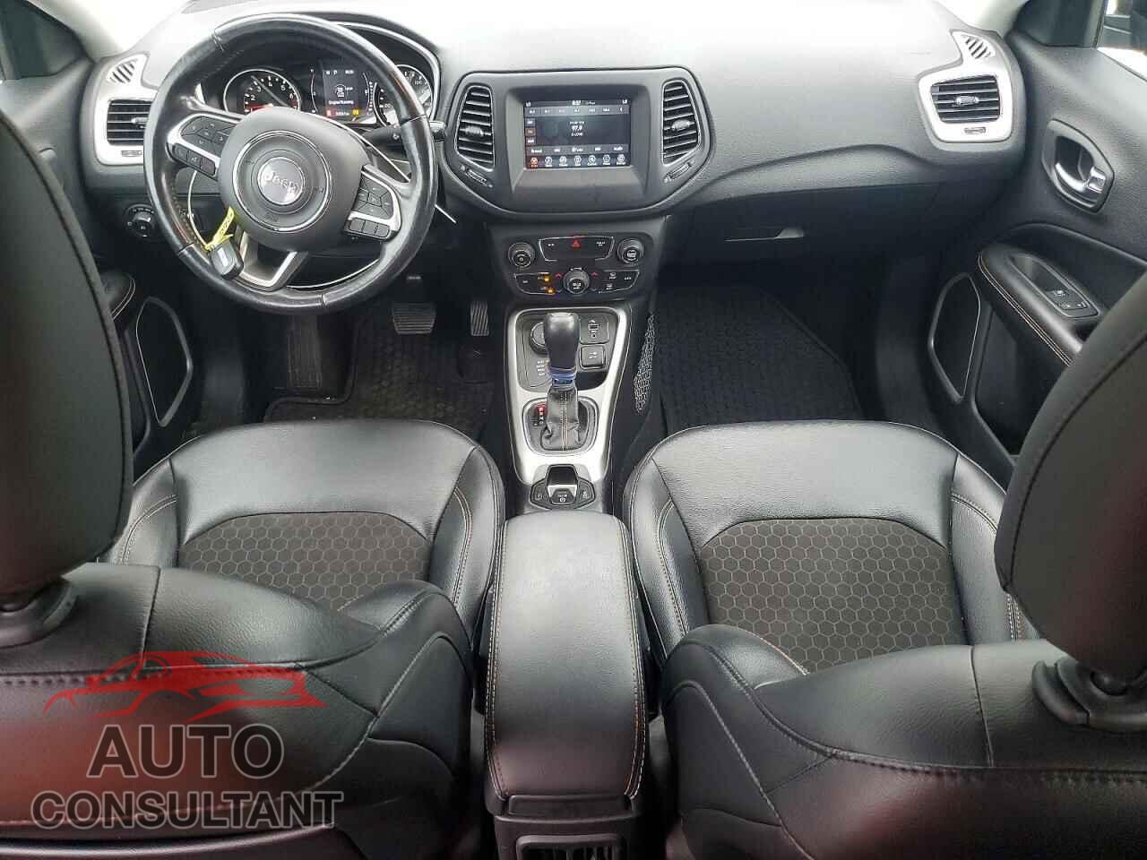 JEEP COMPASS 2020 - 3C4NJDBB3LT165122
