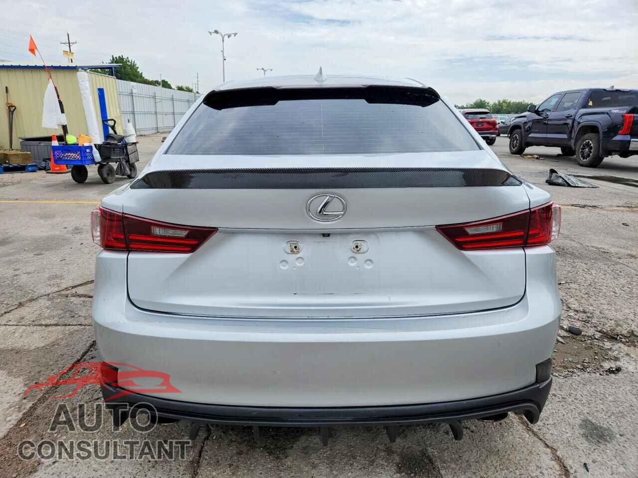 LEXUS IS 2014 - JTHCF1D24E5013176
