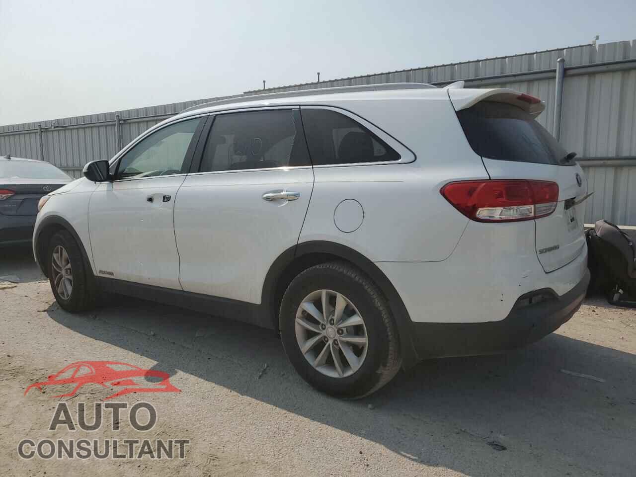 KIA SORENTO 2017 - 5XYPGDA56HG291332