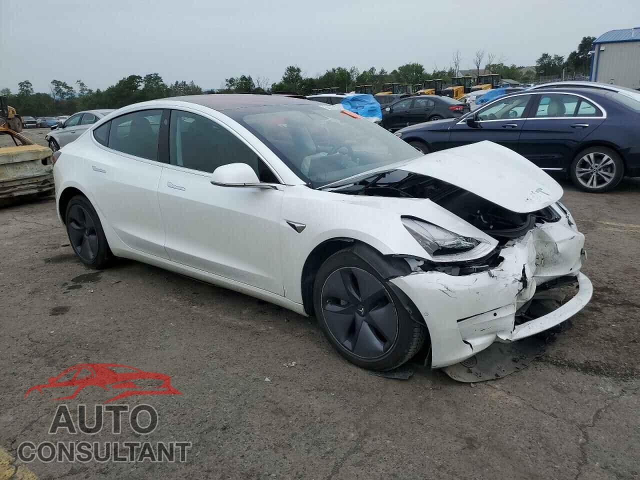 TESLA MODEL 3 2019 - 5YJ3E1EA4KF300294