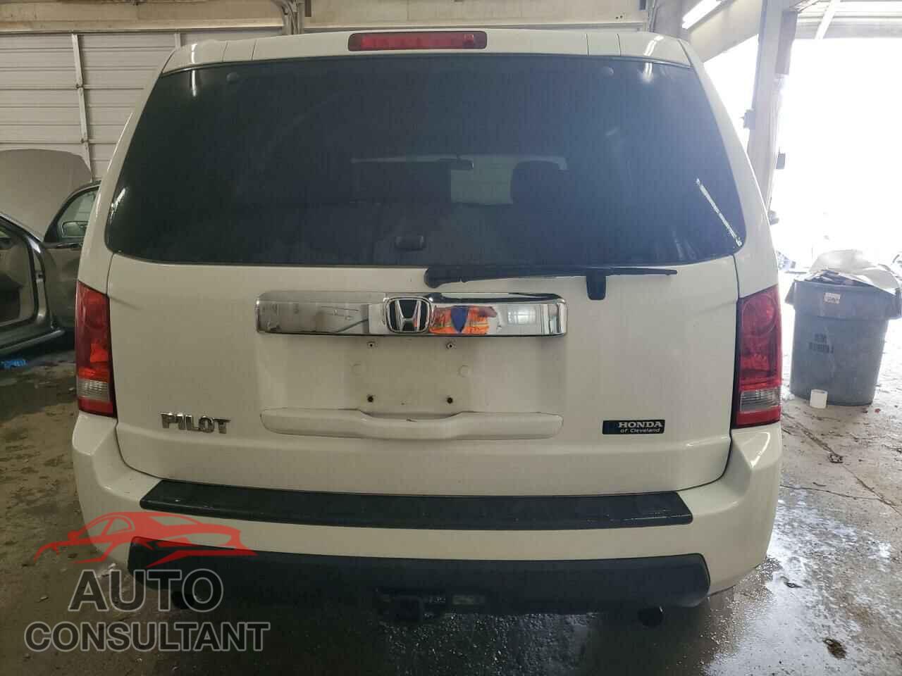 HONDA PILOT 2011 - 5FNYF3H24BB052342