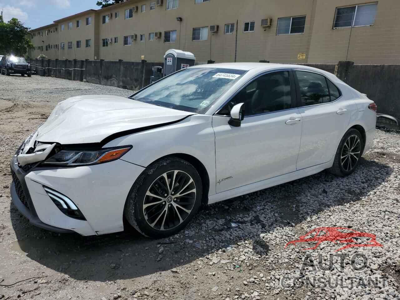 TOYOTA CAMRY 2018 - JTNB11HK5J3050888