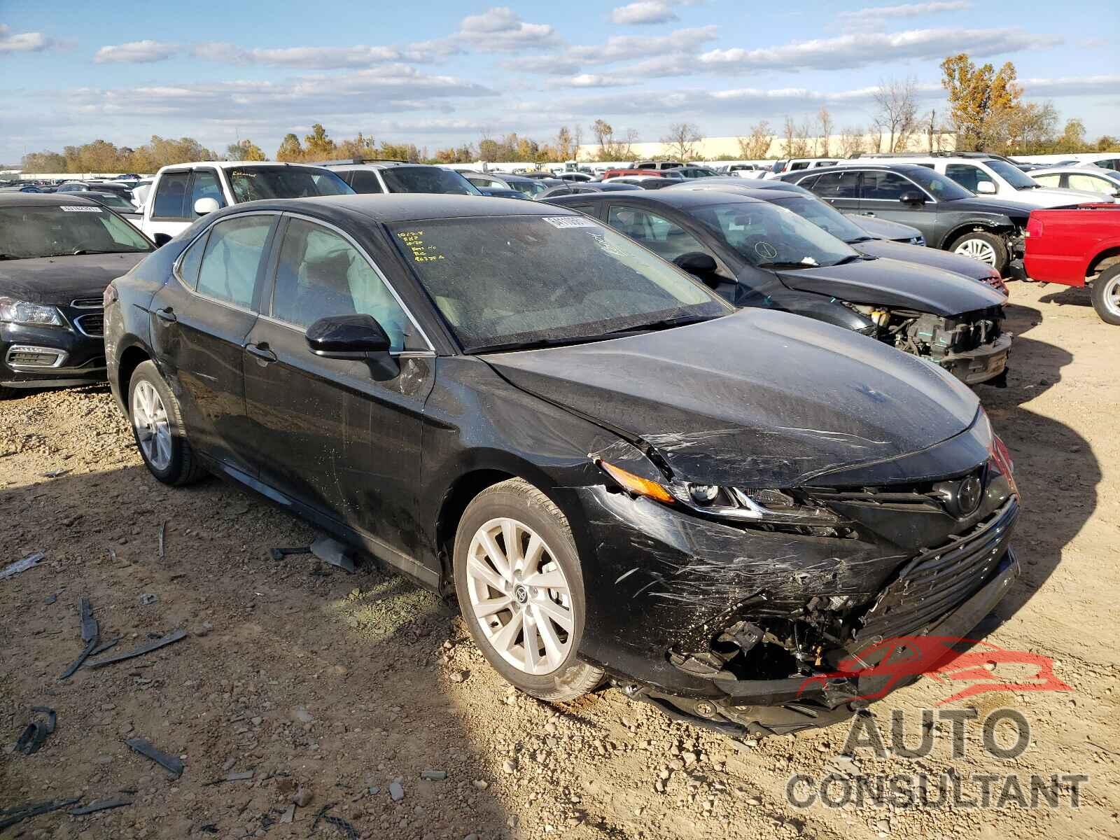 TOYOTA CAMRY 2021 - 4T1C11AK5MU606761