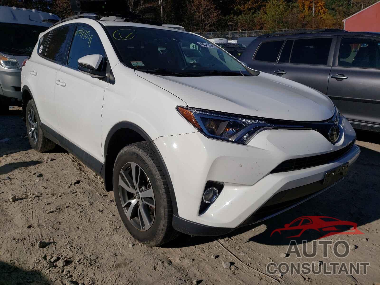 TOYOTA RAV4 2018 - 2T3RFREV0JW783297