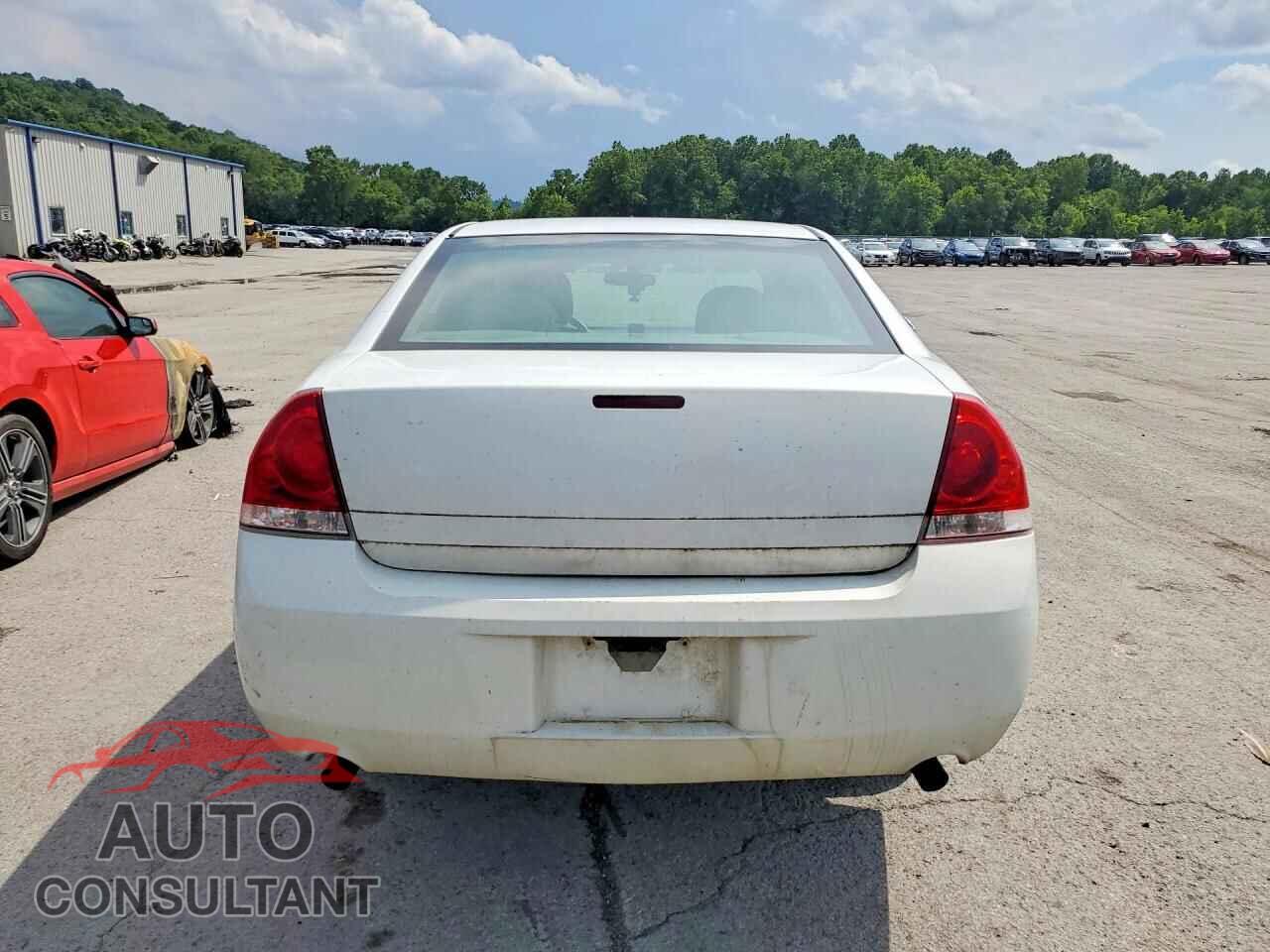 CHEVROLET IMPALA 2013 - 2G1WF5E38D1207618
