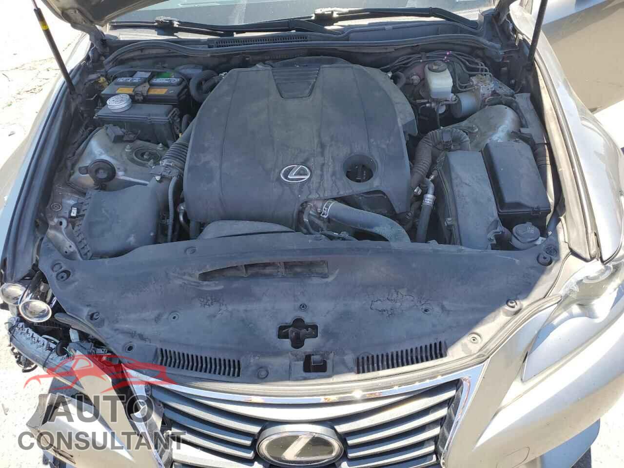 LEXUS IS 2014 - JTHBF1D28E5040683