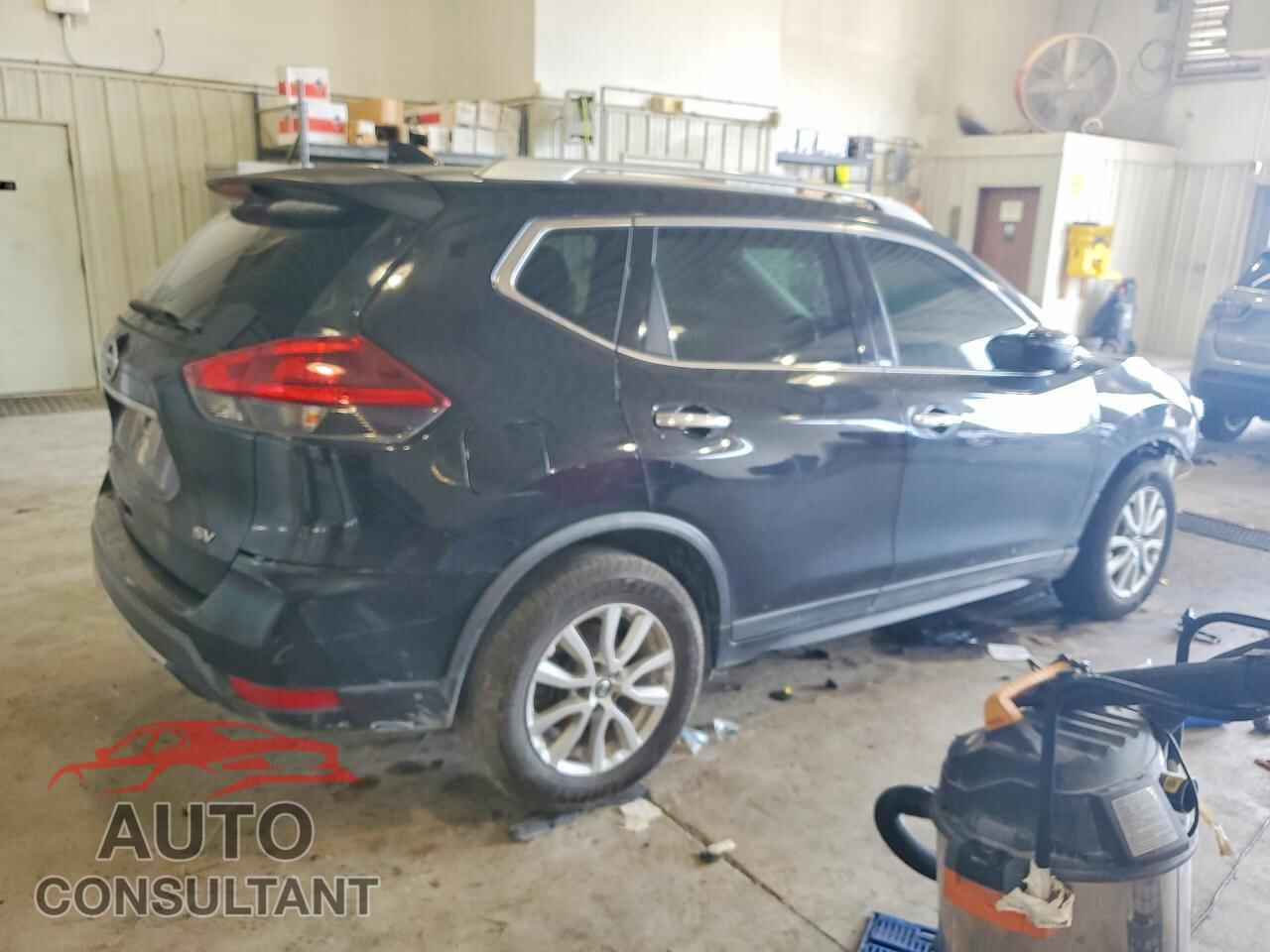 NISSAN ROGUE 2018 - KNMAT2MT3JP515840