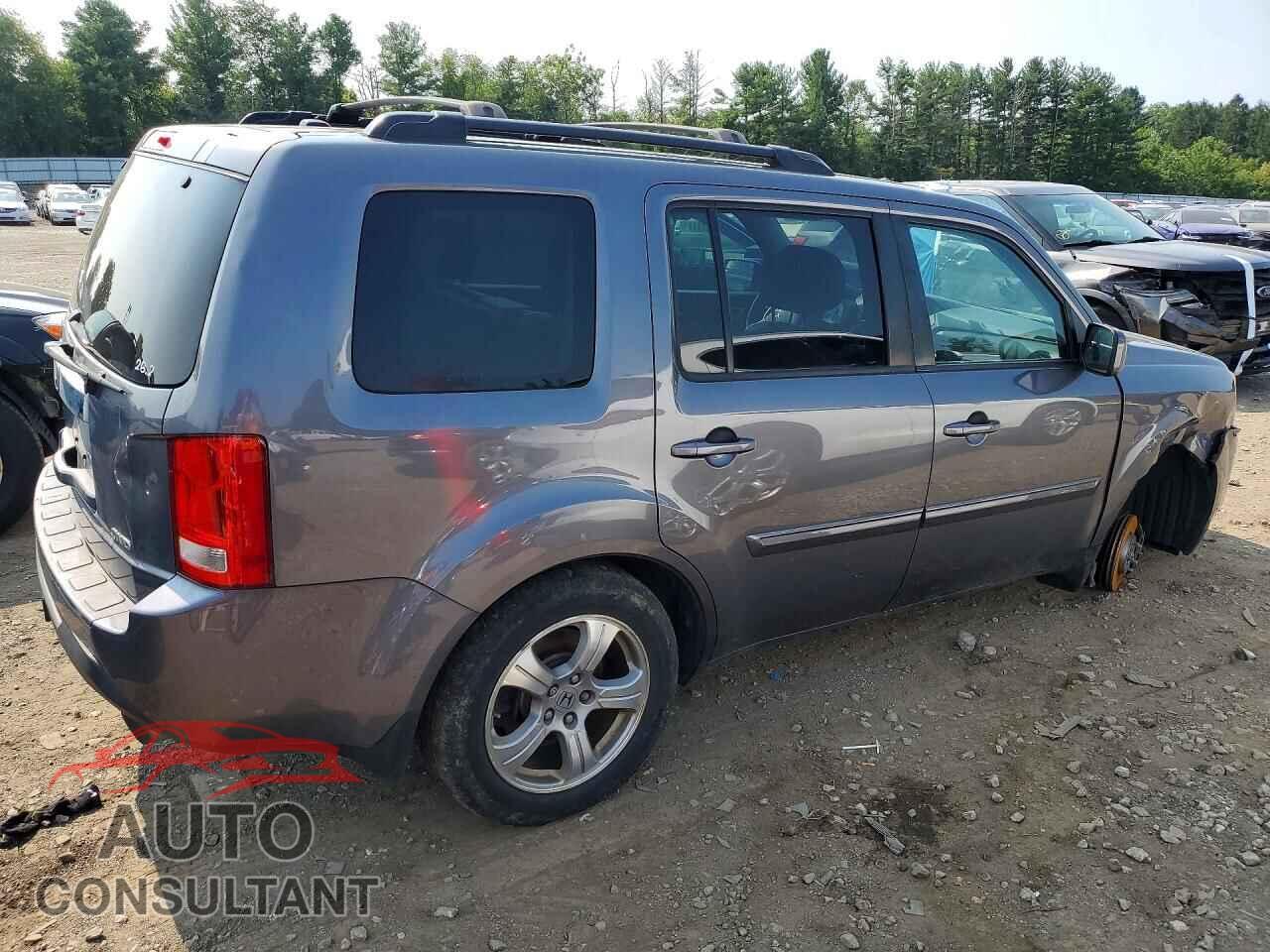 HONDA PILOT 2015 - 5FNYF4H56FB020210