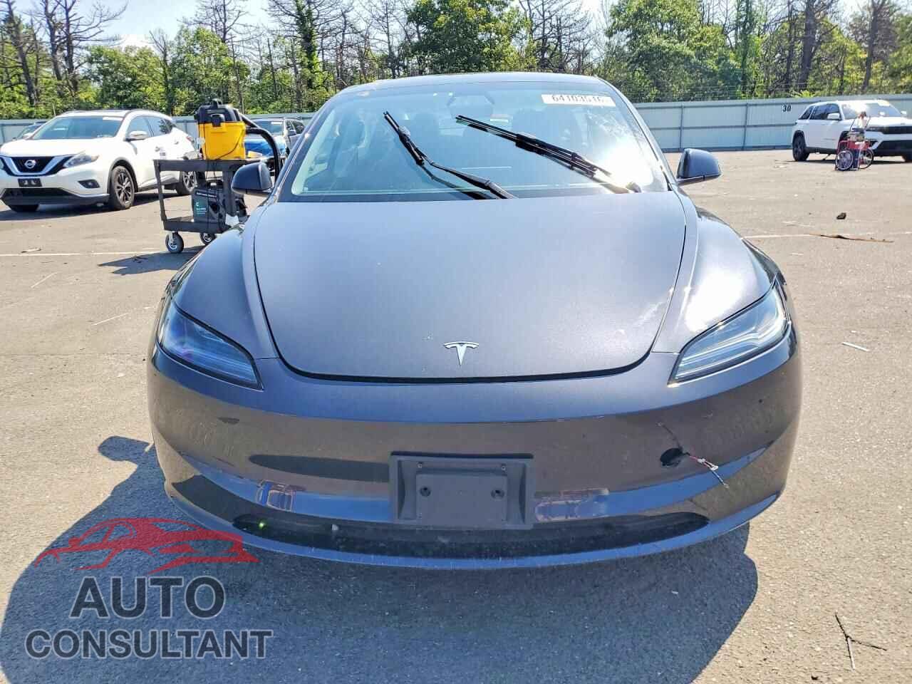 TESLA MODEL 3 2024 - 5YJ3E1EA8RF734860