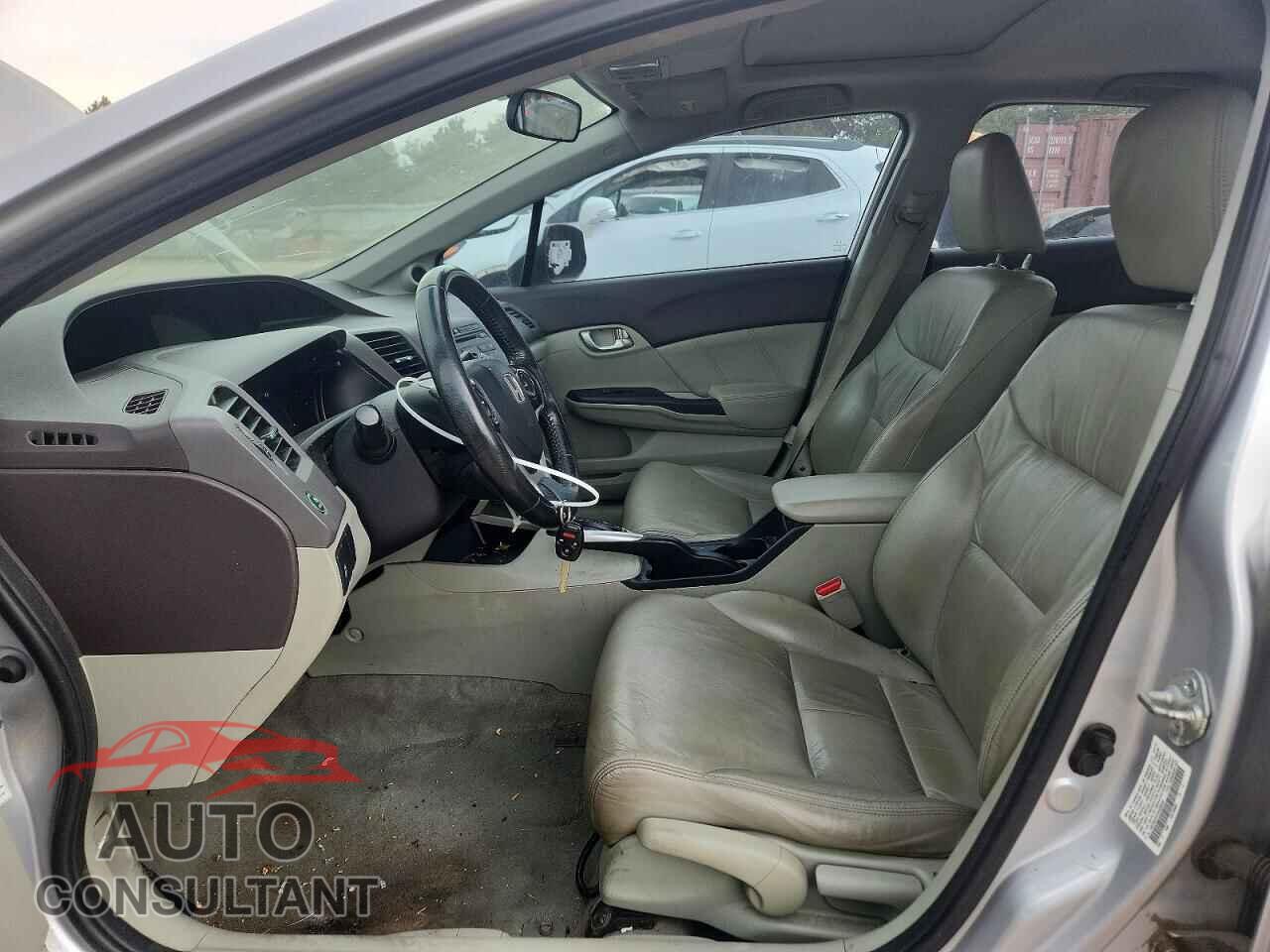 HONDA CIVIC 2012 - 19XFB2F97CE035040