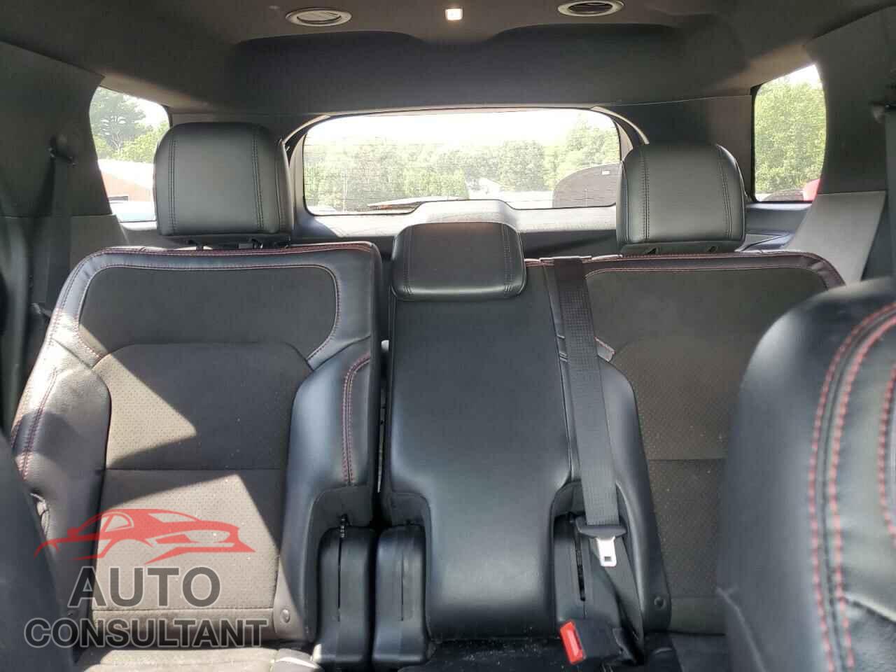 FORD EXPLORER 2018 - 1FM5K8D86JGC78503