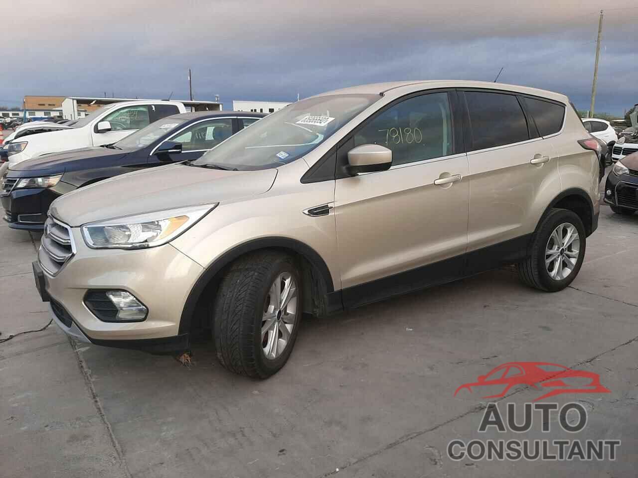 FORD ESCAPE 2017 - 1FMCU0GD9HUB51977