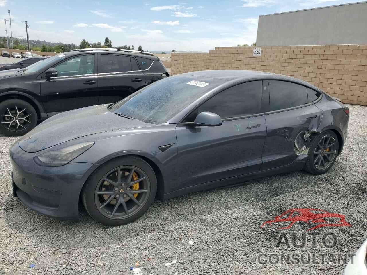 TESLA MODEL 3 2018 - 5YJ3E1EA6JF036185