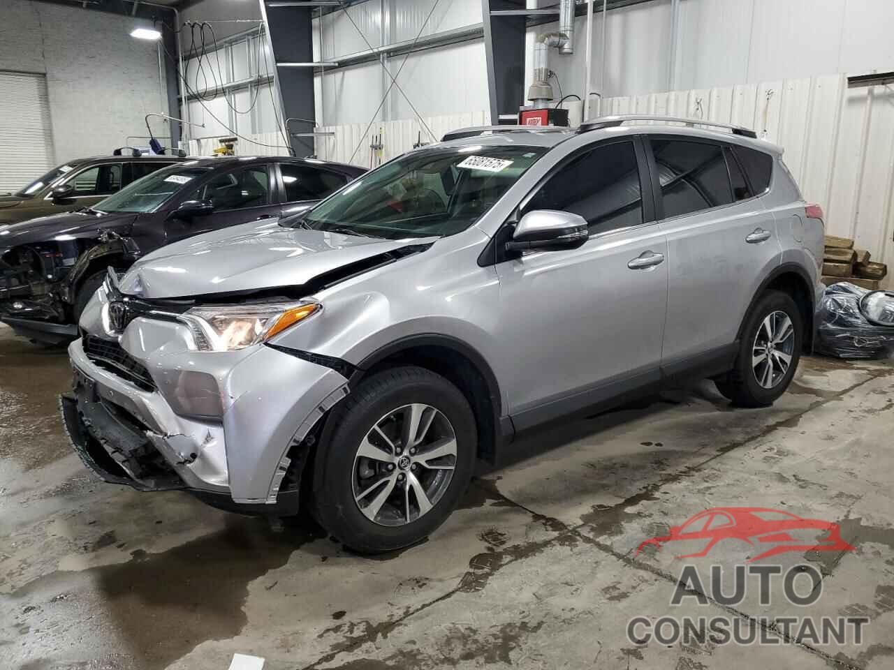 TOYOTA RAV4 2017 - 2T3RFREVXHW676106