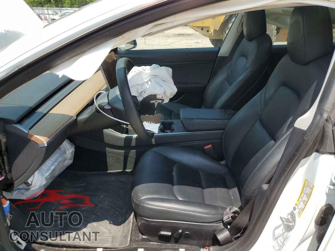TESLA MODEL 3 2020 - 5YJ3E1EA2LF784340