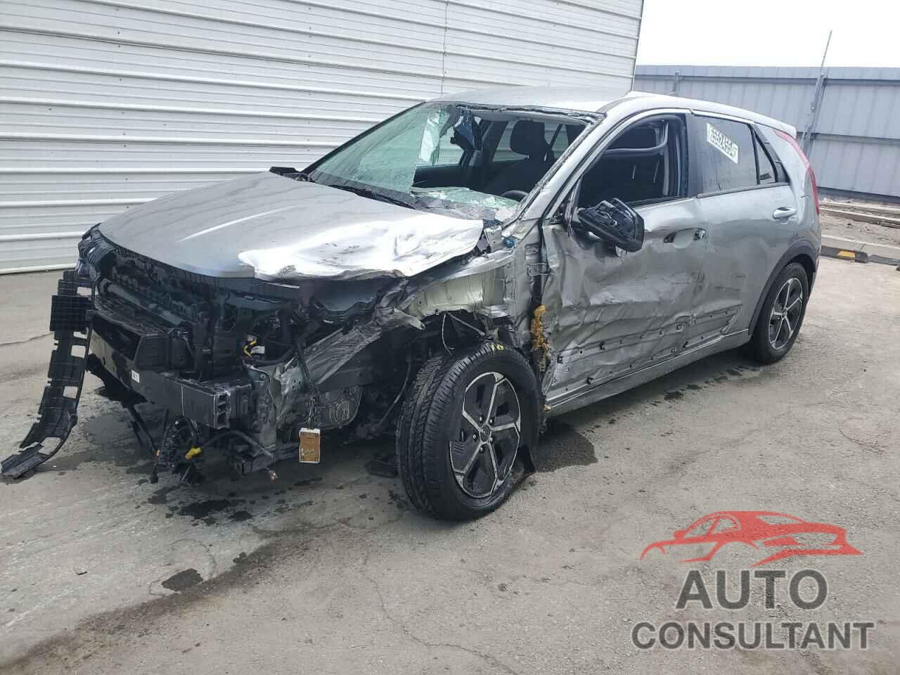 KIA NIRO 2023 - KNDCP3LE0P5116670