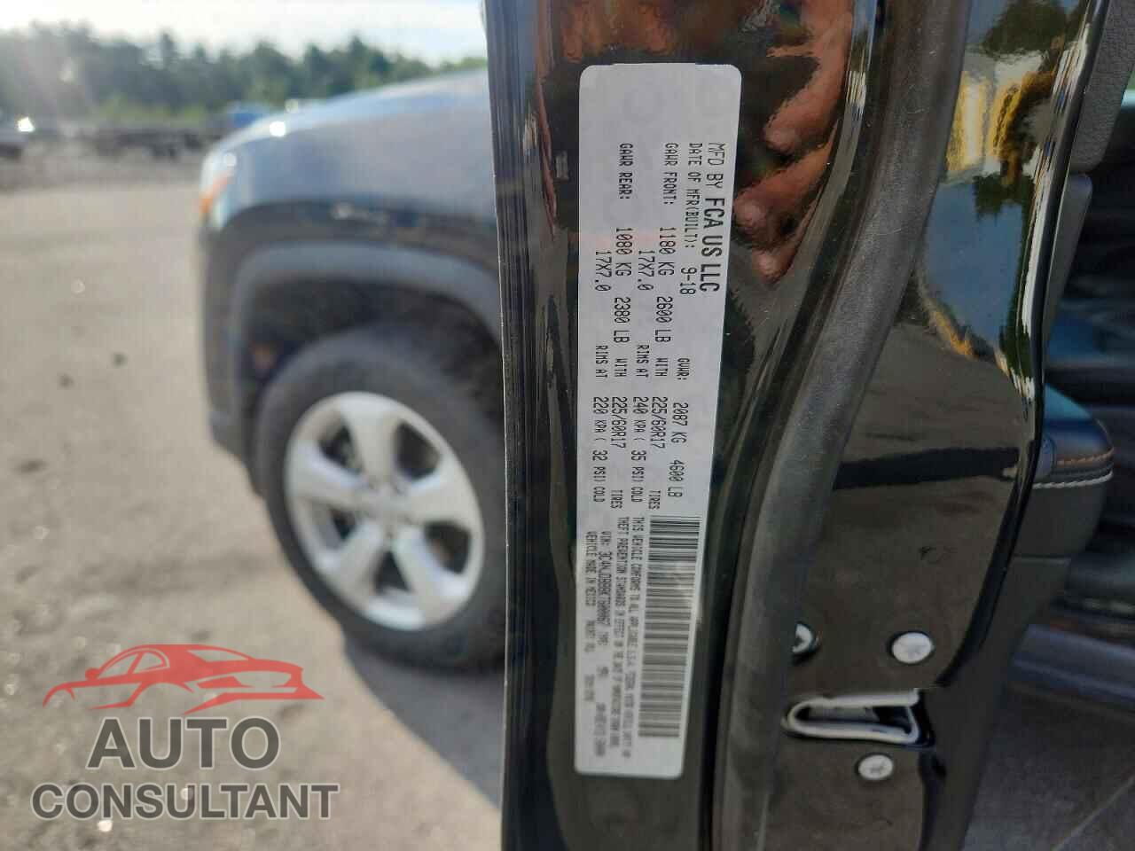 JEEP COMPASS 2019 - 3C4NJDBB8KT600067