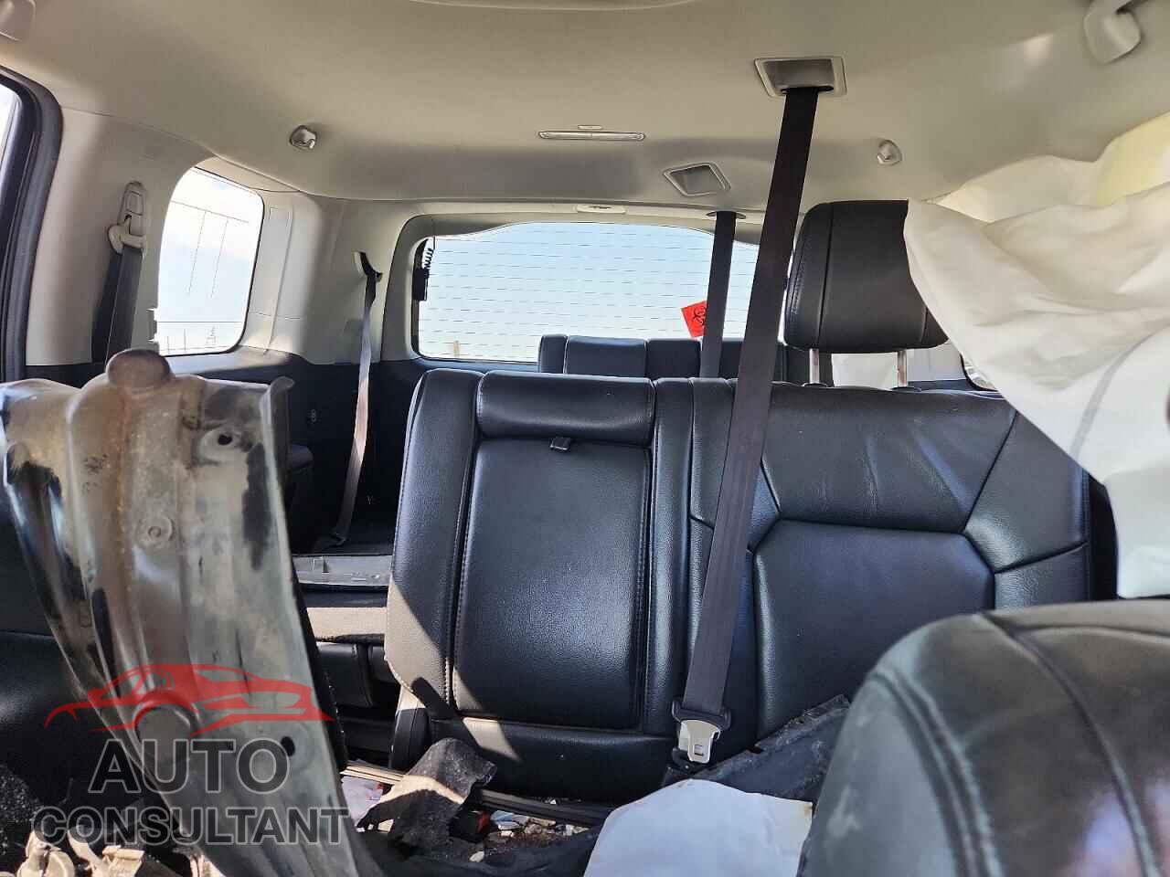 HONDA PILOT 2015 - 5FNYF3H59FB026366