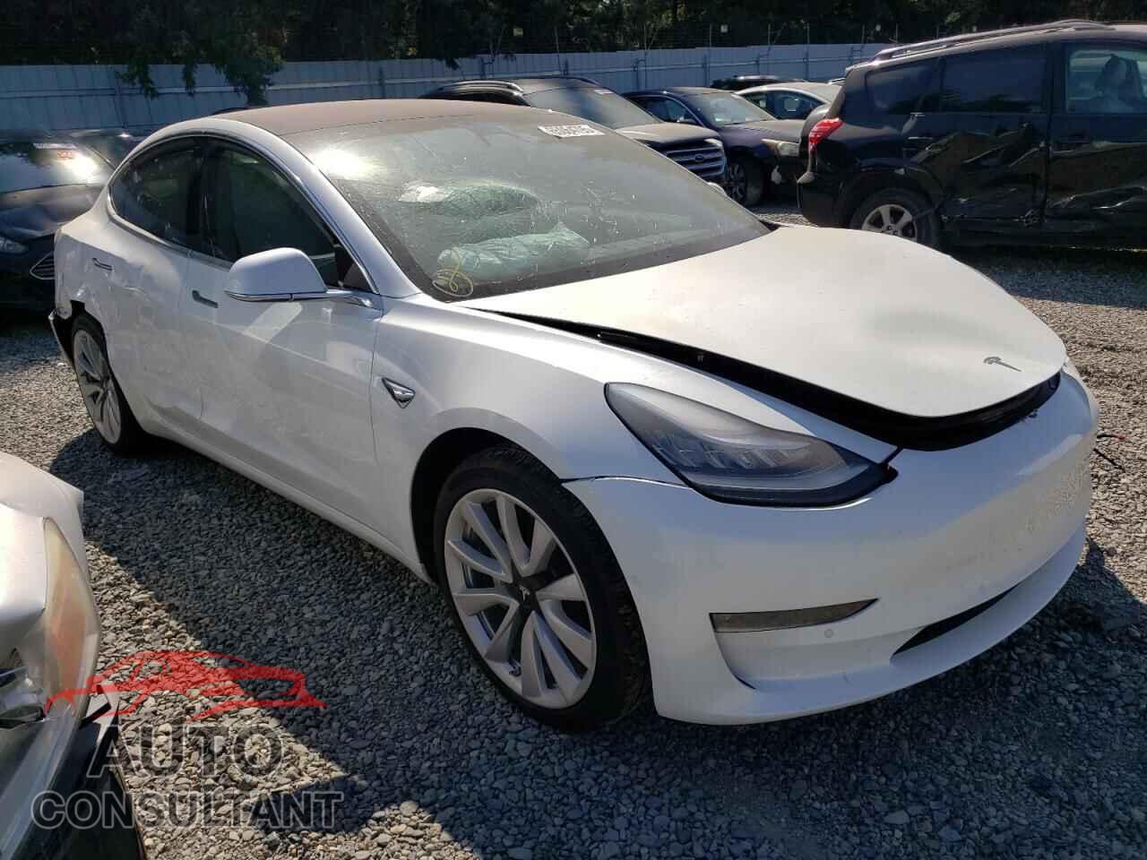 TESLA MODEL 3 2018 - 5YJ3E1EB8JF135535
