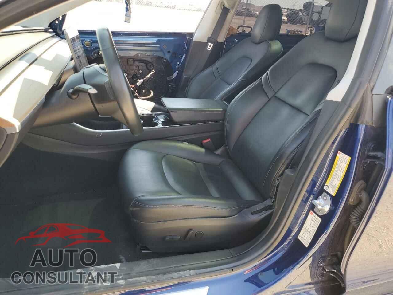 TESLA MODEL 3 2017 - 5YJ3E1EA7HF002024