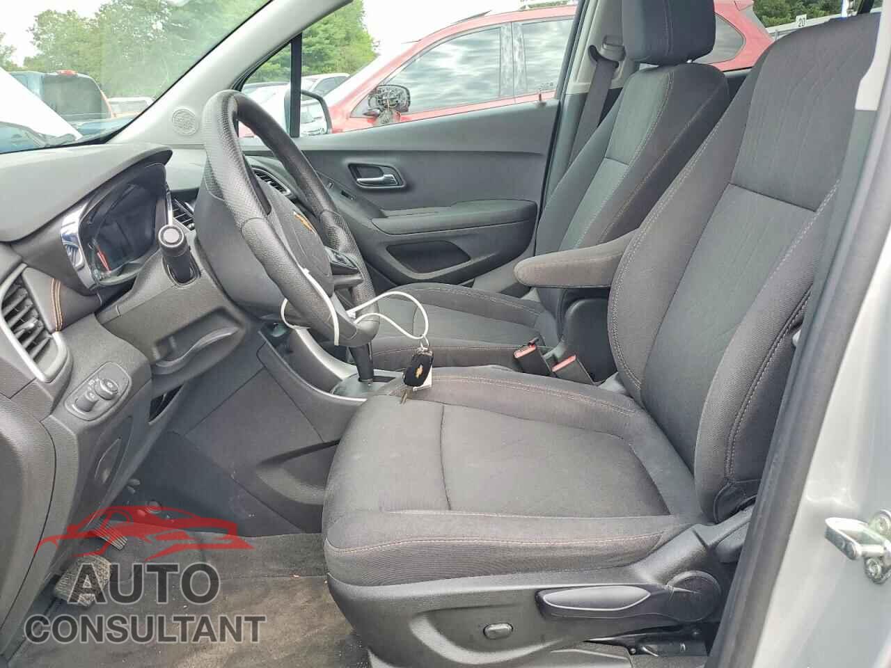 CHEVROLET TRAX 2020 - 3GNCJPSB0LL199633