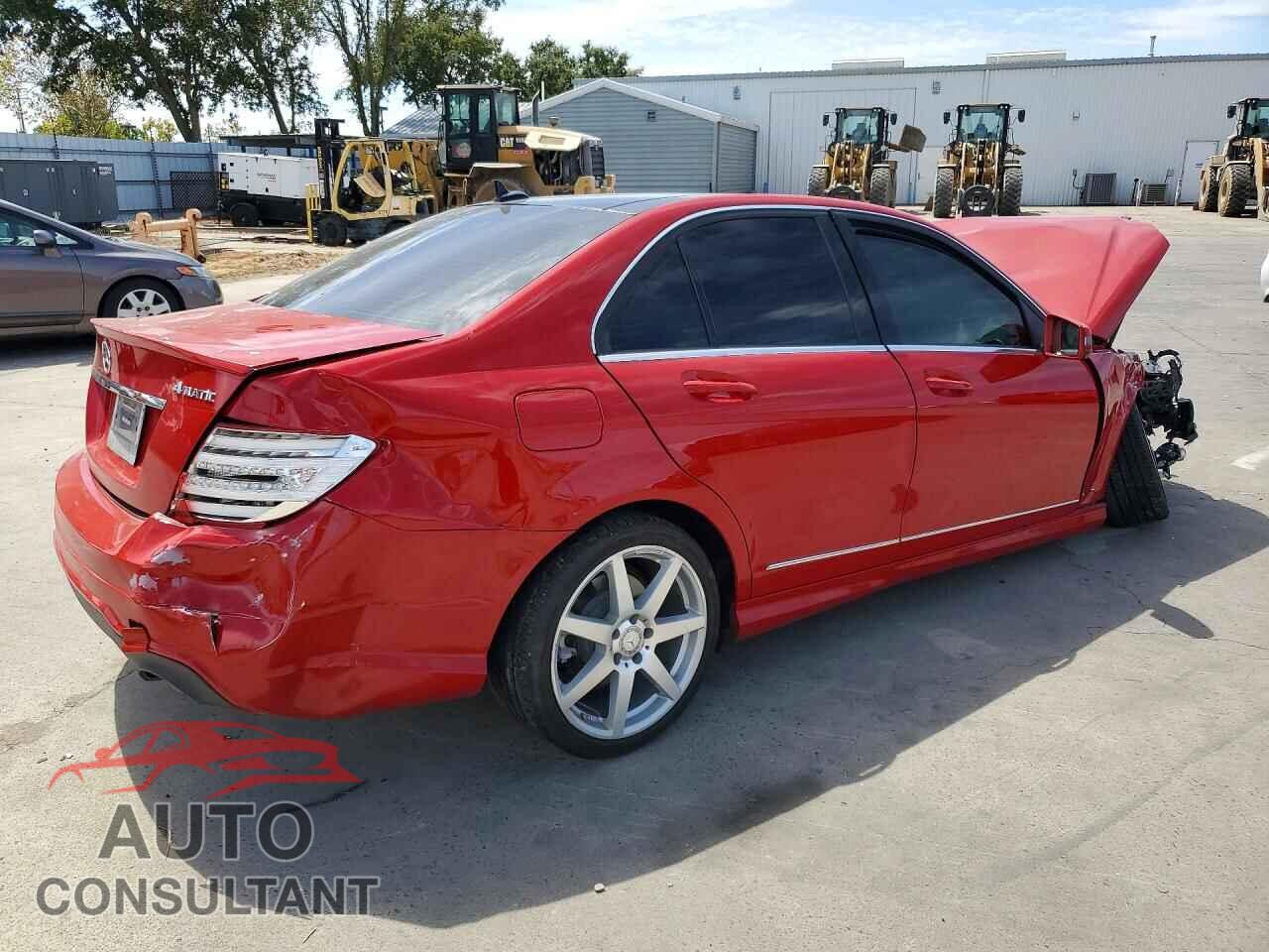 MERCEDES-BENZ C-CLASS 2012 - WDDGF8BBXCR201033