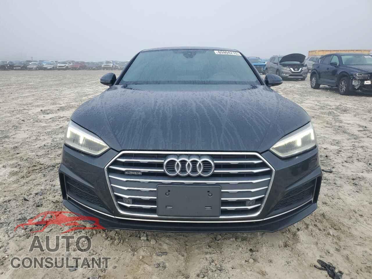 AUDI A5 2018 - WAUTNAF57JA007625
