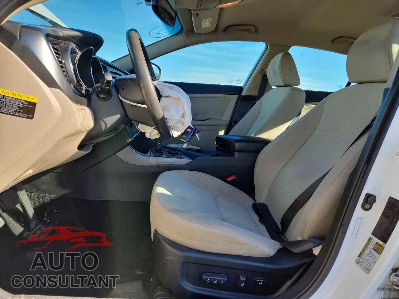 KIA OPTIMA 2013 - KNAGM4A71D5382986