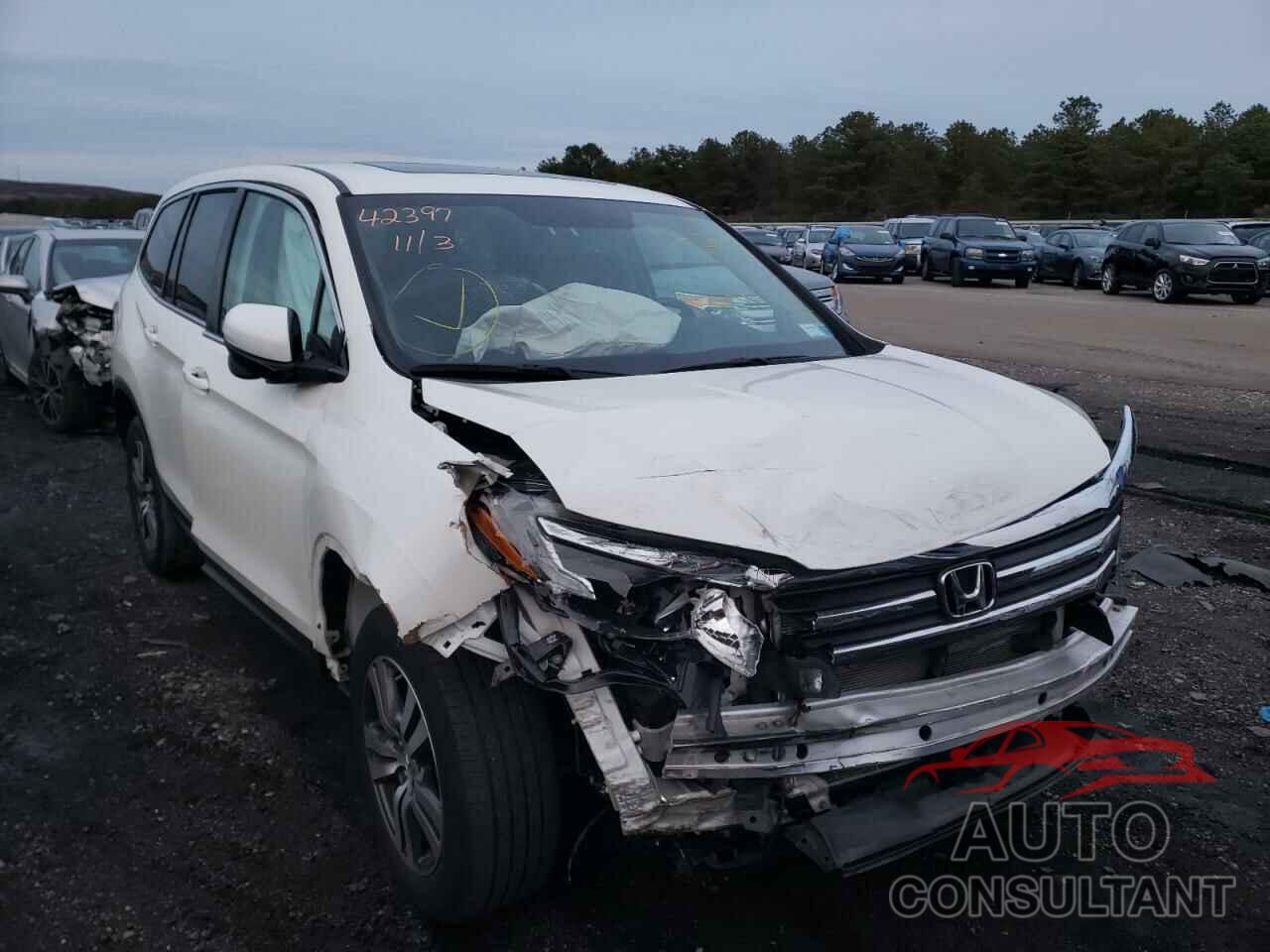 HONDA PILOT 2016 - 5FNYF6H59GB051755