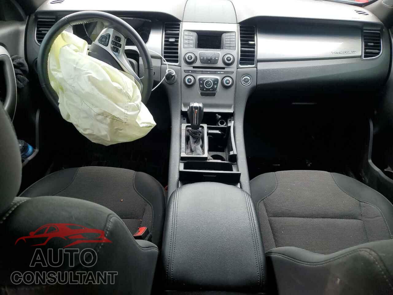 FORD TAURUS 2017 - 1FAHP2E89HG138797